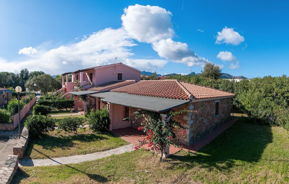 Residenze Gallura San Teodoro  Eksteriør billede