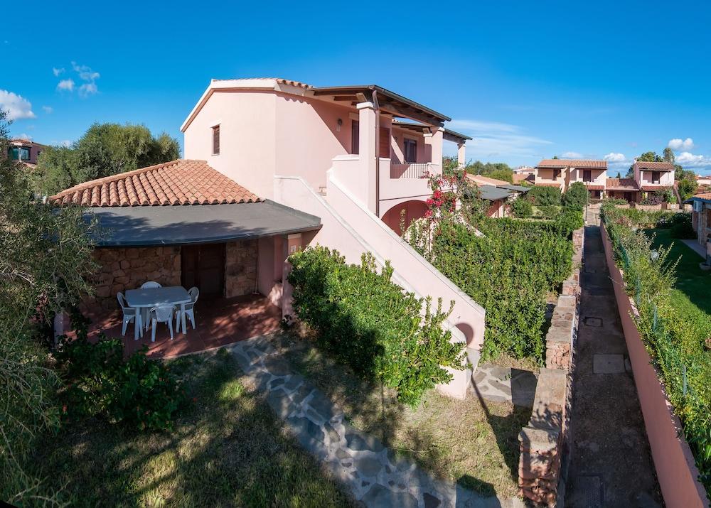 Residenze Gallura San Teodoro  Eksteriør billede